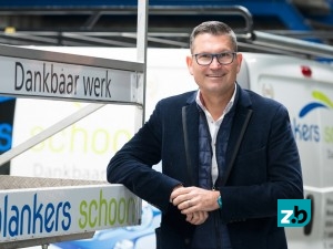 Ruud Danklof (48) is getrouwd met Simone en is de trotse vader van Raoul en Arlon. Hij woont met zijn gezin in Echt. Daar heeft Simone een kapsalon. Ruud was onder meer 16 jaar in dienst bij Hago. In 2014 werd hij eigenaar van Blankers Schoon. Hij is een echte carnavalist en kartrekker van de Net Neet Prinse in Echt. Verder is wielrennen een grote hobby.