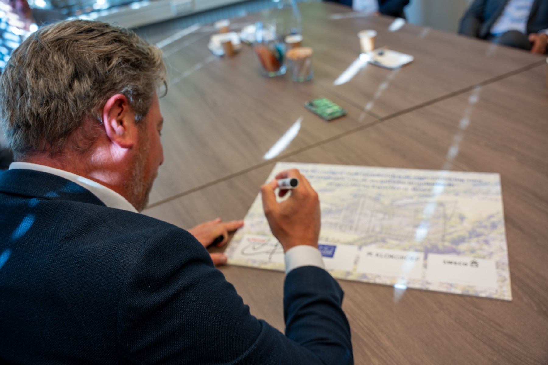 Ondertekening van de bouwteamovereenkomst voor Horne Kwartier in Weert.