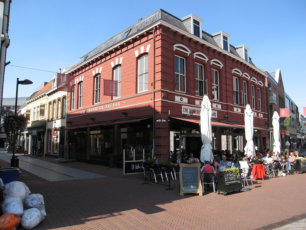 De Markt in Weert met terrassen, gefotografeerd in 2018. Illustratief archiefbeeld; de cijfers gaan niet over een afgebeelde onderneming.